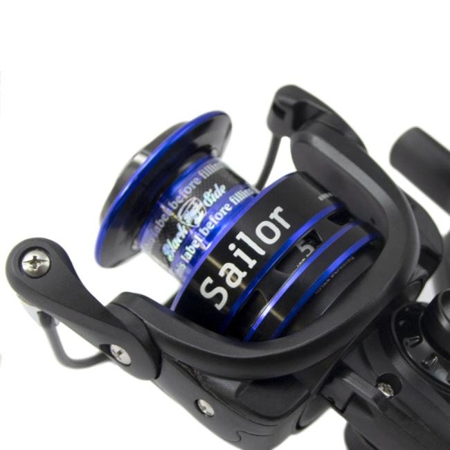 Катушка безынерционная Black Side Sailor 3000 RD Катушка безынерционная Black Side Sailor 3000 RD